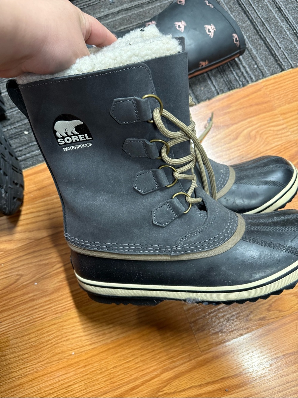 Sorel Waterproof Winter Boots - Gray with Cream Lining